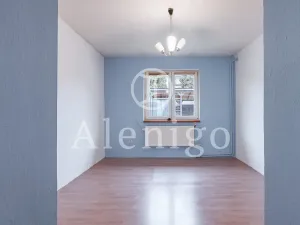 Prodej vícegeneračního domu, Praha - Ďáblice, Vojkovická, 182 m2