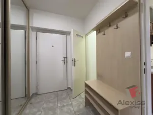 Pronájem bytu 3+kk, Praha - Letňany, Bechlínská, 74 m2