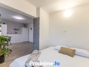 Prodej rodinného domu, Hevlín, 113 m2