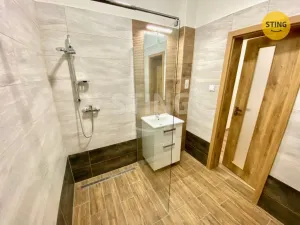 Pronájem bytu 2+kk, Opava - Předměstí, Nádražní okruh, 46 m2