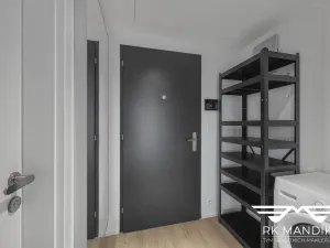 Pronájem bytu 1+kk, Praha - Smíchov, U Lihovaru, 28 m2
