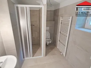 Prodej rodinného domu, Praha - Újezd nad Lesy, Netušilská, 270 m2