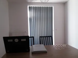 Pronájem bytu 2+kk, Praha - Holešovice, V závětří, 42 m2