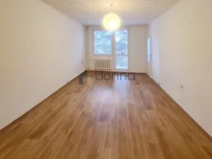 Pronájem bytu 2+kk, Praha, Štúrova, 55 m2