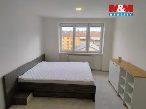 Pronájem bytu 2+1, Opava, náměstí Svaté Hedviky, 56 m2