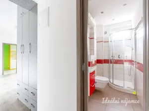 Pronájem bytu 2+kk, Praha - Krč, Krchlebská, 39 m2