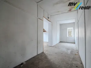 Prodej obchodního prostoru, Český Dub, Husova, 996 m2