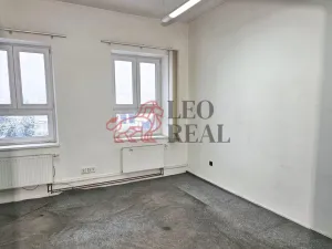 Prodej výrobních prostor, Odry - Vítovka, 372 m2