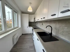 Pronájem bytu 2+1, Hrušovany u Brna, Komenského, 51 m2