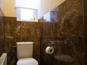 Prodej bytu 2+1, Karlovy Vary, Moravská, 50 m2