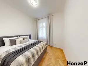 Pronájem bytu 2+kk, Praha - Holešovice, Schnirchova, 63 m2
