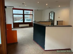 Pronájem obchodního prostoru, Praha - Záběhlice, Střimelická, 141 m2