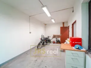 Prodej komerční nemovitosti, Hovorany, 141 m2