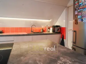 Prodej komerční nemovitosti, Hovorany, 141 m2