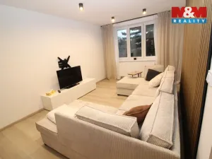 Pronájem bytu 2+1, Měšice, Revoluční, 42 m2