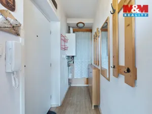 Pronájem bytu 2+1, Děčín - Děčín II-Nové Město, Lužická, 71 m2