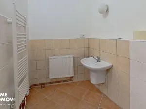 Pronájem ordinace, Holešov, nám. Dr. E. Beneše, 164 m2