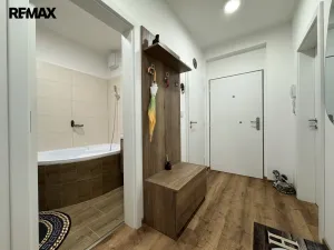 Pronájem bytu 2+kk, Olomouc - Slavonín, Topolová, 55 m2