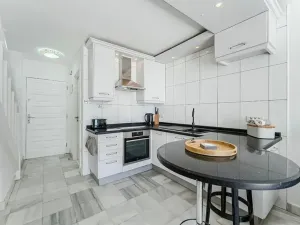 Prodej bytu 2+kk, Adeje, Španělsko, 73 m2