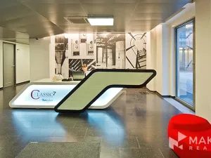 Pronájem kanceláře, Praha - Holešovice, Ortenovo náměstí, 237 m2