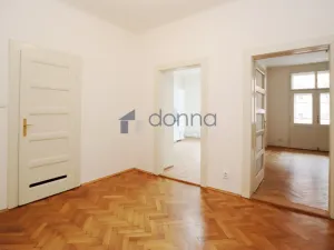 Pronájem bytu 2+1, Praha, Blanická, 85 m2