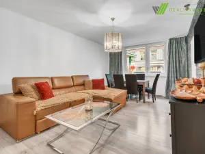 Prodej bytu 3+1, Hodonín, Velkomoravská, 69 m2