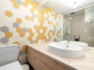 Pronájem bytu 3+kk, Praha - Vršovice, 28. pluku, 54 m2