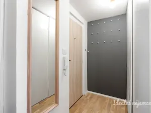 Pronájem bytu 2+1, Praha - Vršovice, 28. pluku, 54 m2