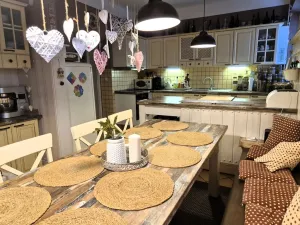 Prodej rodinného domu, Suchdol nad Lužnicí, Pražská, 300 m2