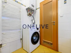 Pronájem bytu 3+1, Praha - Holešovice, 89 m2