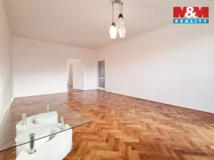 Pronájem bytu 3+1, Karlovy Vary, Budovatelů, 72 m2