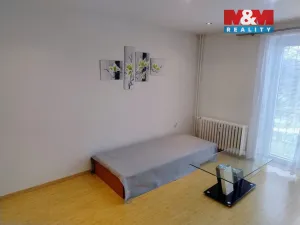 Prodej bytu 2+1, Břidličná, Komenského, 58 m2