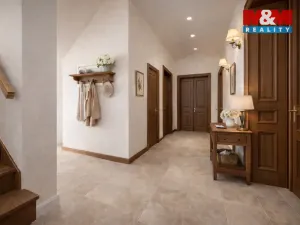 Prodej rodinného domu, Slatiny, 160 m2