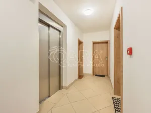 Prodej bytu 1+kk, Praha - Smíchov, Radlická, 25 m2