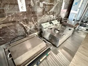 Pronájem obchodního prostoru, Kralupy nad Vltavou, Dvořákovo nám., 50 m2