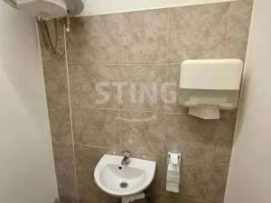 Pronájem obchodního prostoru, Kralupy nad Vltavou, Dvořákovo nám., 50 m2