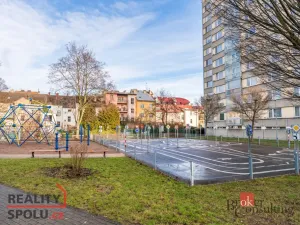 Prodej bytu 2+1, Pardubice - Zelené Předměstí, Arnošta z Pardubic, 47 m2