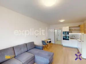Pronájem bytu 1+kk, Zlín, Kúty, 29 m2