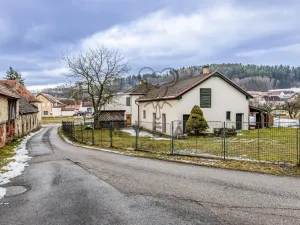 Prodej rodinného domu, Nová Ves, 300 m2