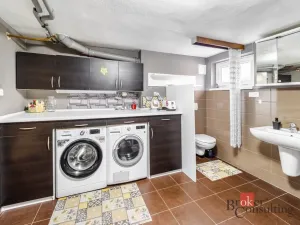 Prodej rodinného domu, Nové Hrady, Zahradní čtvrť, 214 m2