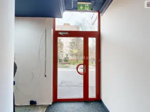 Pronájem obchodního prostoru, Orlová - Lutyně, U Centrumu, 88 m2