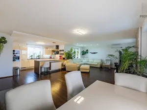 Prodej rodinného domu, Morkovice-Slížany, Zahradní, 210 m2