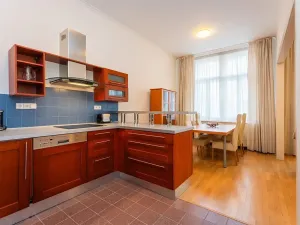 Pronájem bytu 3+1, Praha - Staré Město, Bílkova, 92 m2