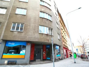 Prodej bytu 2+1, Praha - Dejvice, Kafkova, 59 m2