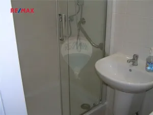 Pronájem bytu 1+kk, Praha - Holešovice, U papírny, 40 m2