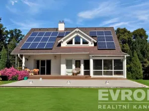 Prodej komerční nemovitosti, Domažlice - Bezděkovské Předměstí, 463 m2