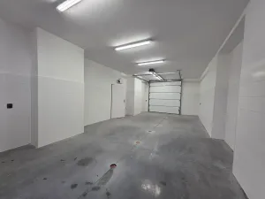 Pronájem skladu, Frýdlant nad Ostravicí, 196 m2