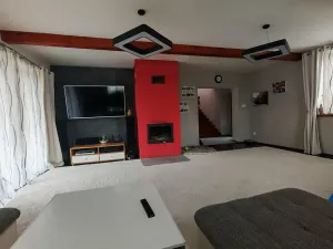 Prodej rodinného domu, Neumětely, V Chaloupkách, 230 m2