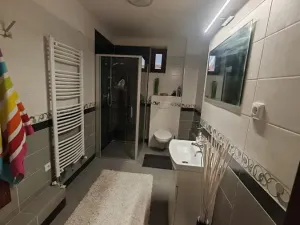 Prodej rodinného domu, Neumětely, V Chaloupkách, 230 m2