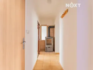 Prodej bytu 3+kk, Maletín, 56 m2